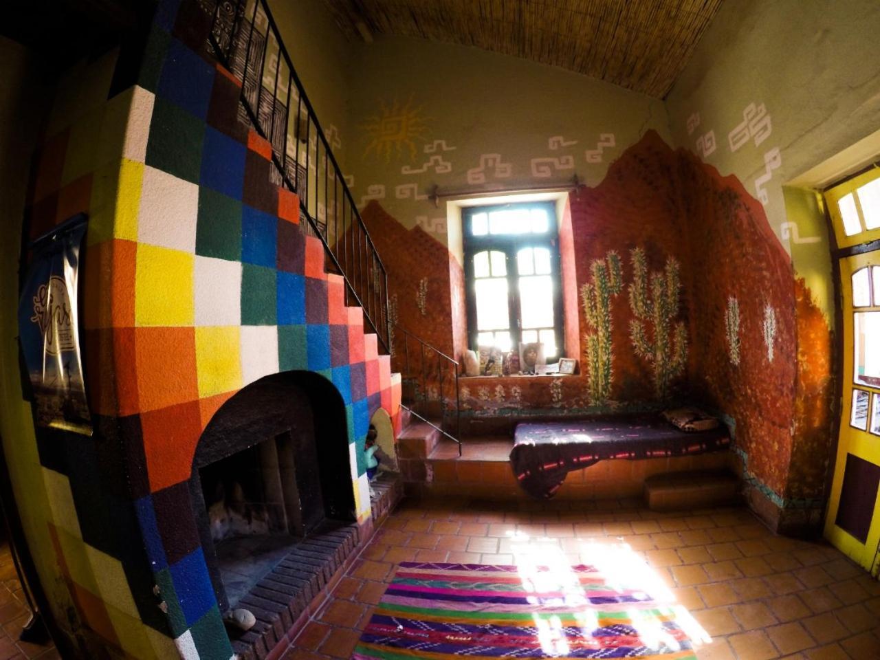 El Farolito Hostel Tilcara Exteriör bild